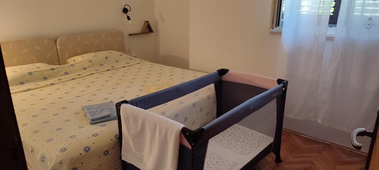 Villa Gromaca Omisalj Bagian luar foto
