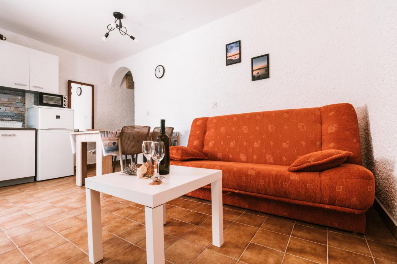 Villa Gromaca Omisalj Bagian luar foto